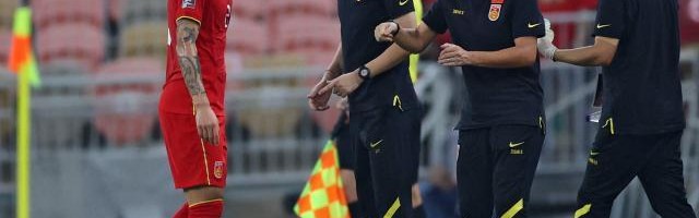 kaiyun-国足五后卫=自杀？机关算尽太聪明 终是一场空欢喜