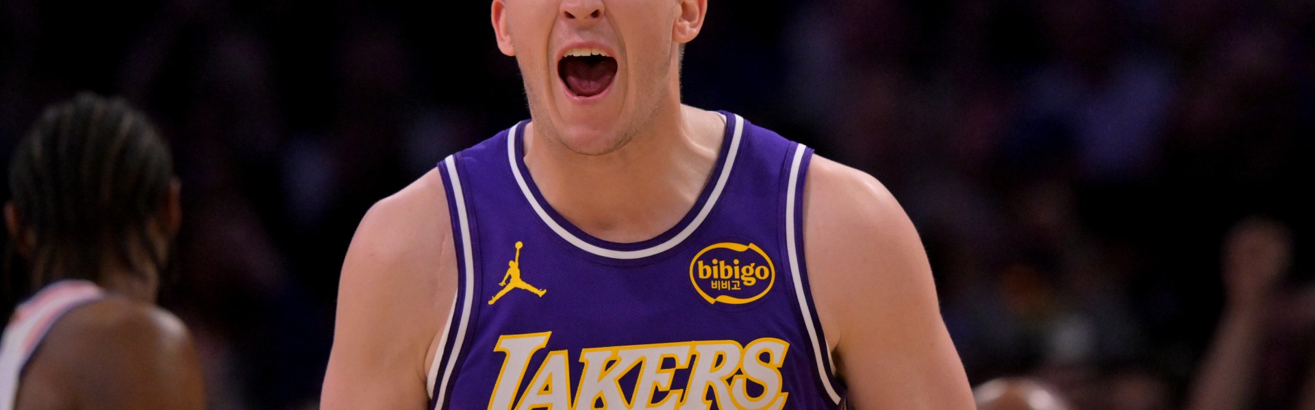 开云体育下载-里夫斯谈关键1+2：就是想创造机会 我犯了错误但必须专注于下回合