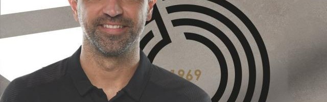 开云体育app-巴西队请哈维给蒂特当助手遭拒 他也回绝多特邀请